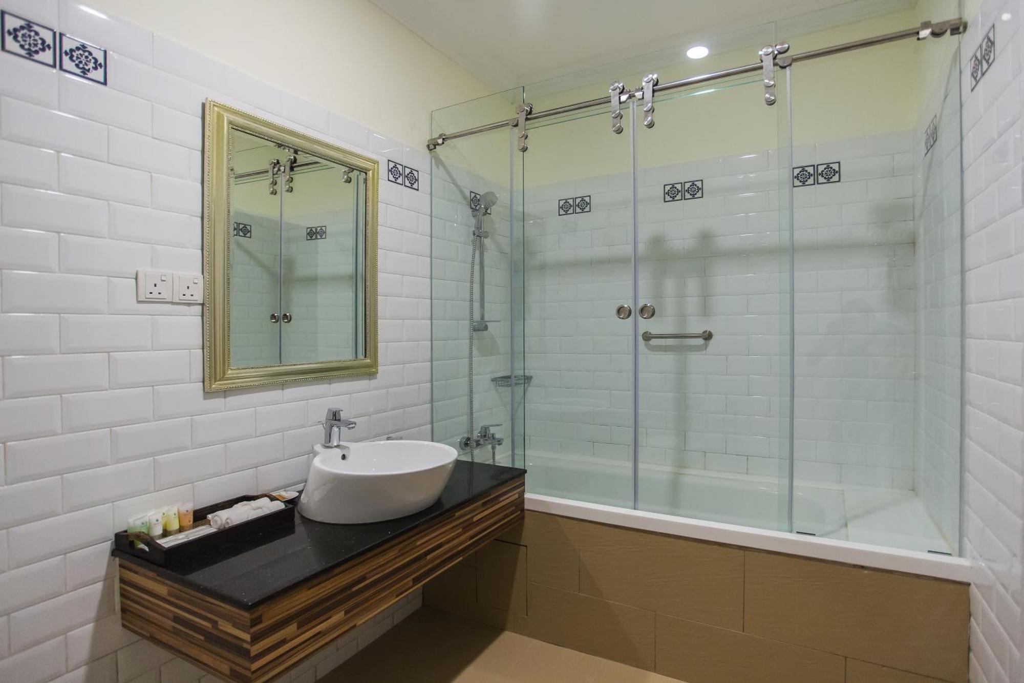 Aava Malacca Hotel Εξωτερικό φωτογραφία