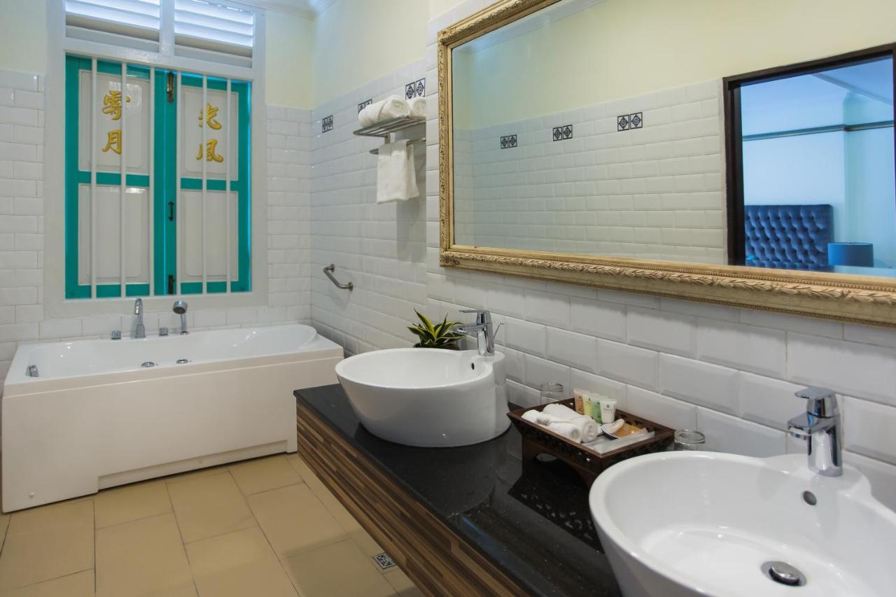 Aava Malacca Hotel Εξωτερικό φωτογραφία